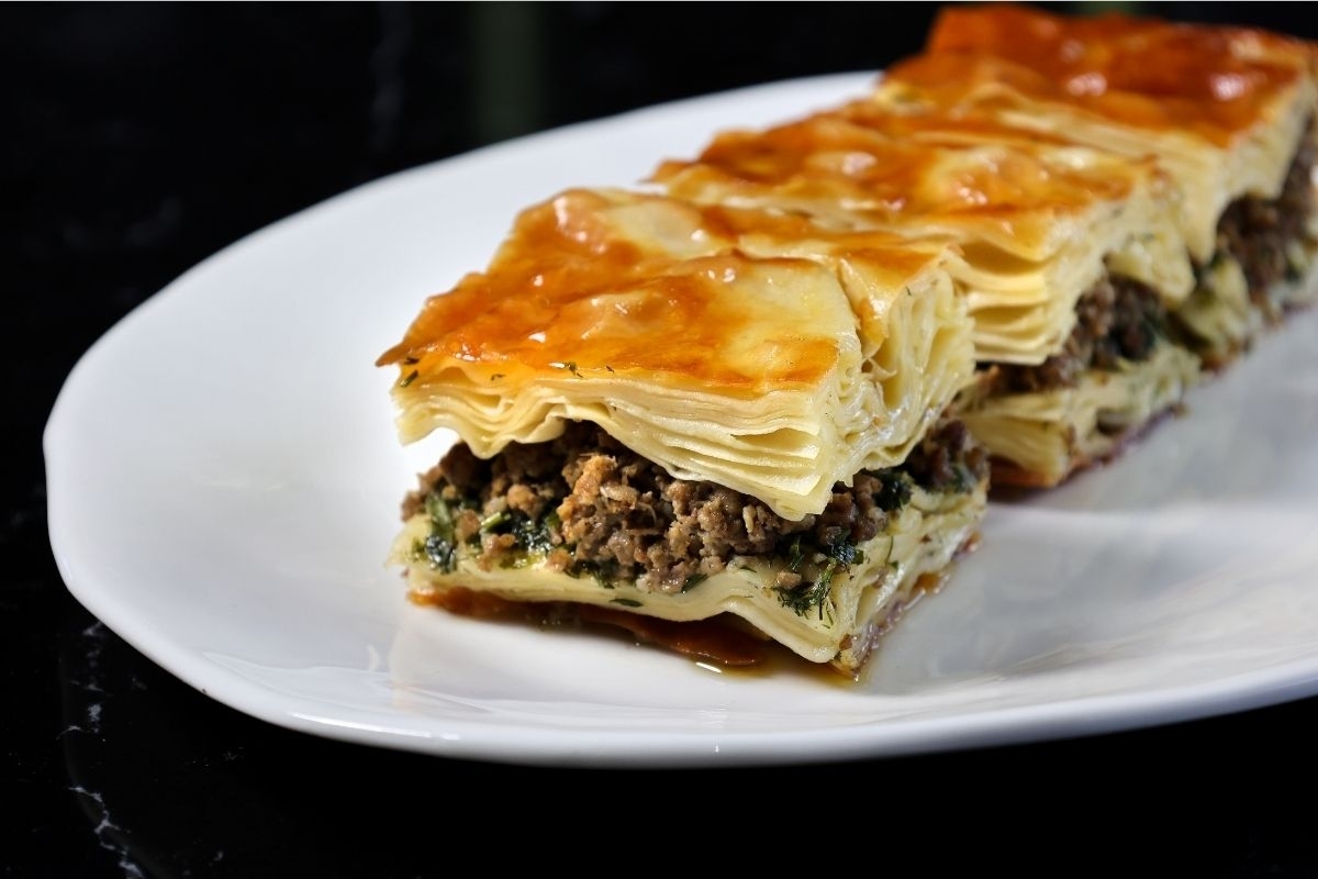 Kıymalı Su Böreği